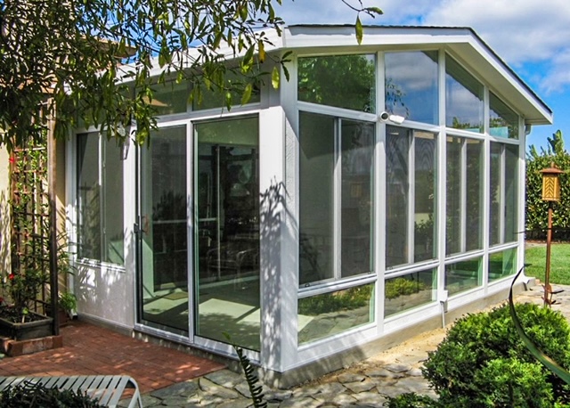 Why Sunrooms Are the Ultimate Solution for Expanding Your Living Space